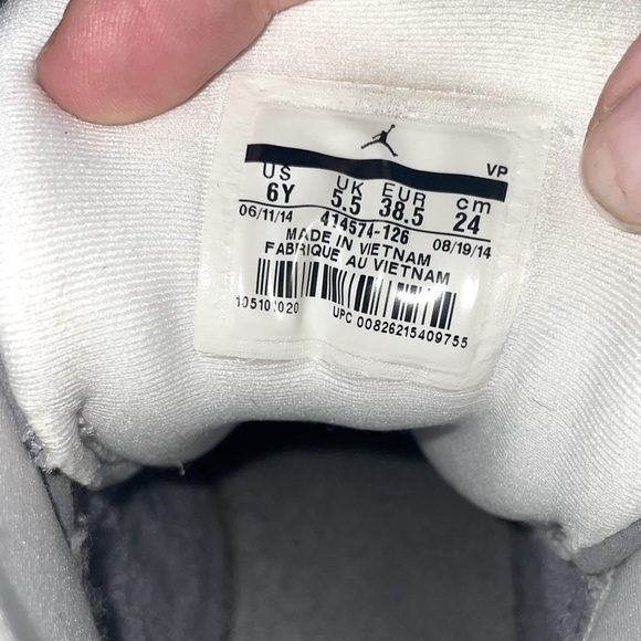 Air Jordan 13 retro “grey toe” size 6Y - Picture 3 of 3
